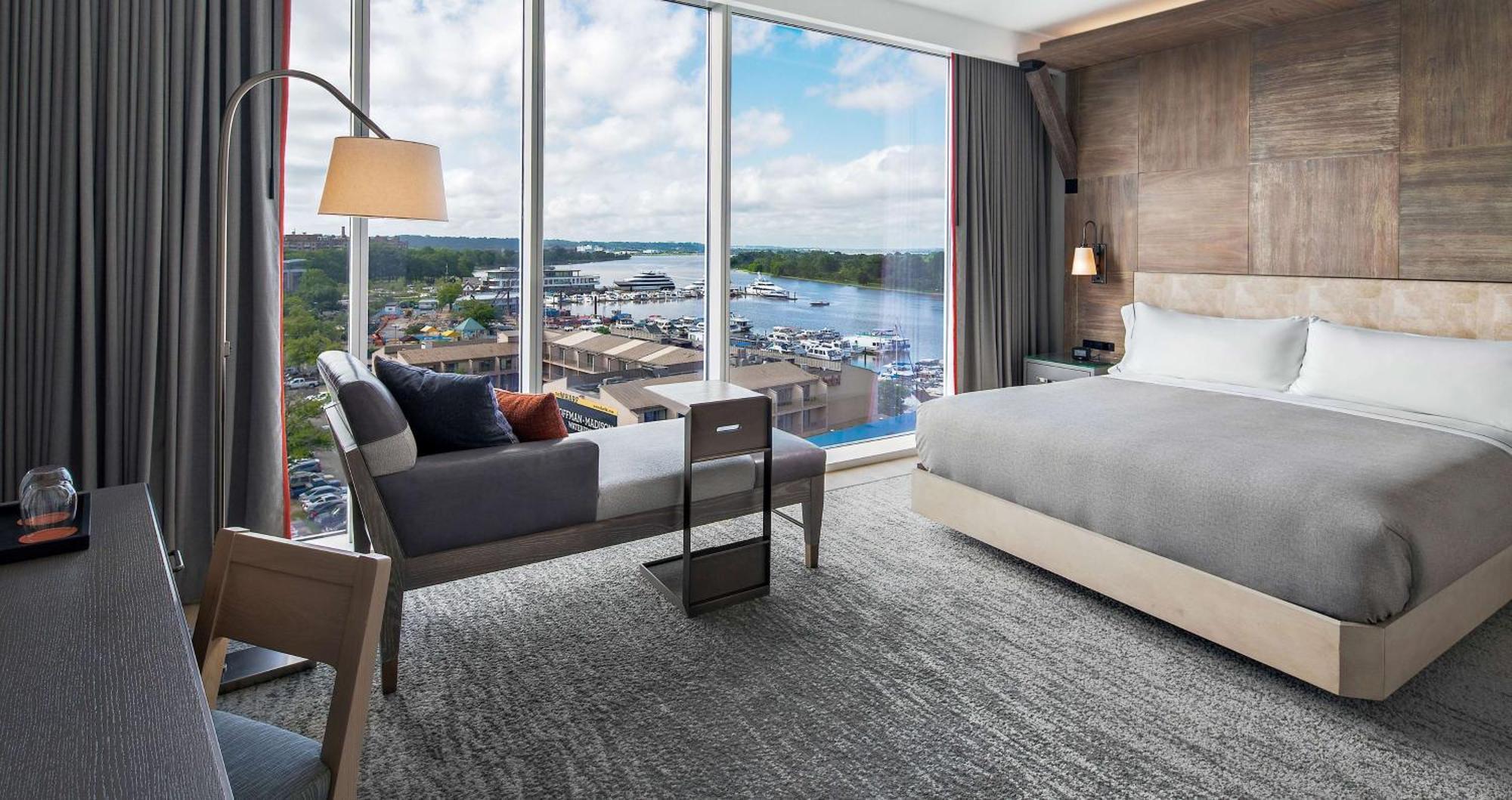 Canopy By Hilton Dc The Wharf
